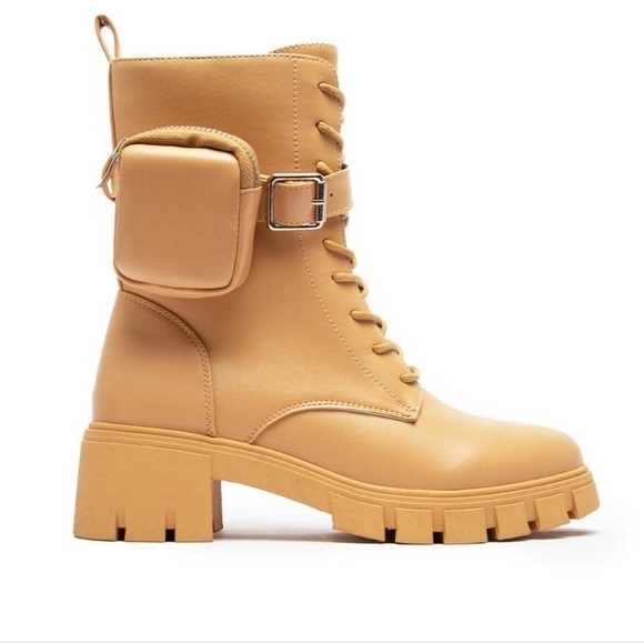 NEW Side Pouch Pocket Combat Boot Ankle Booties Textured Platform Lace-Up - Picture 4 of 10